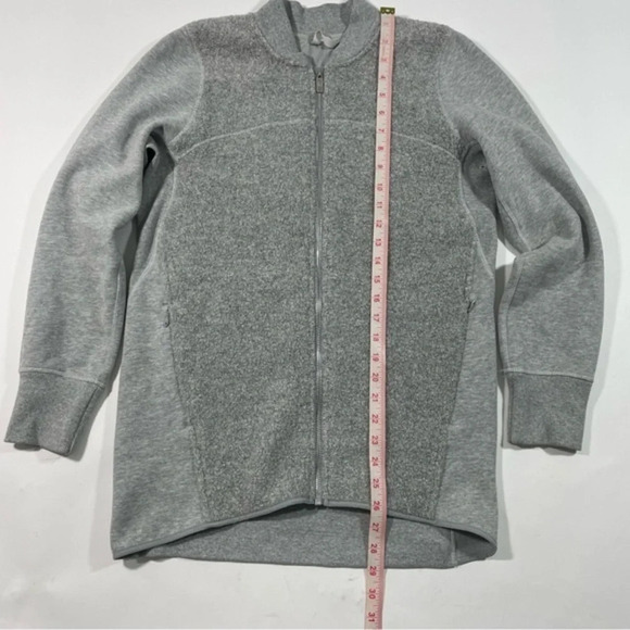 Lululemon Stand Out Sherpa Jacket Grey Size 8 - Picture 8 of 8